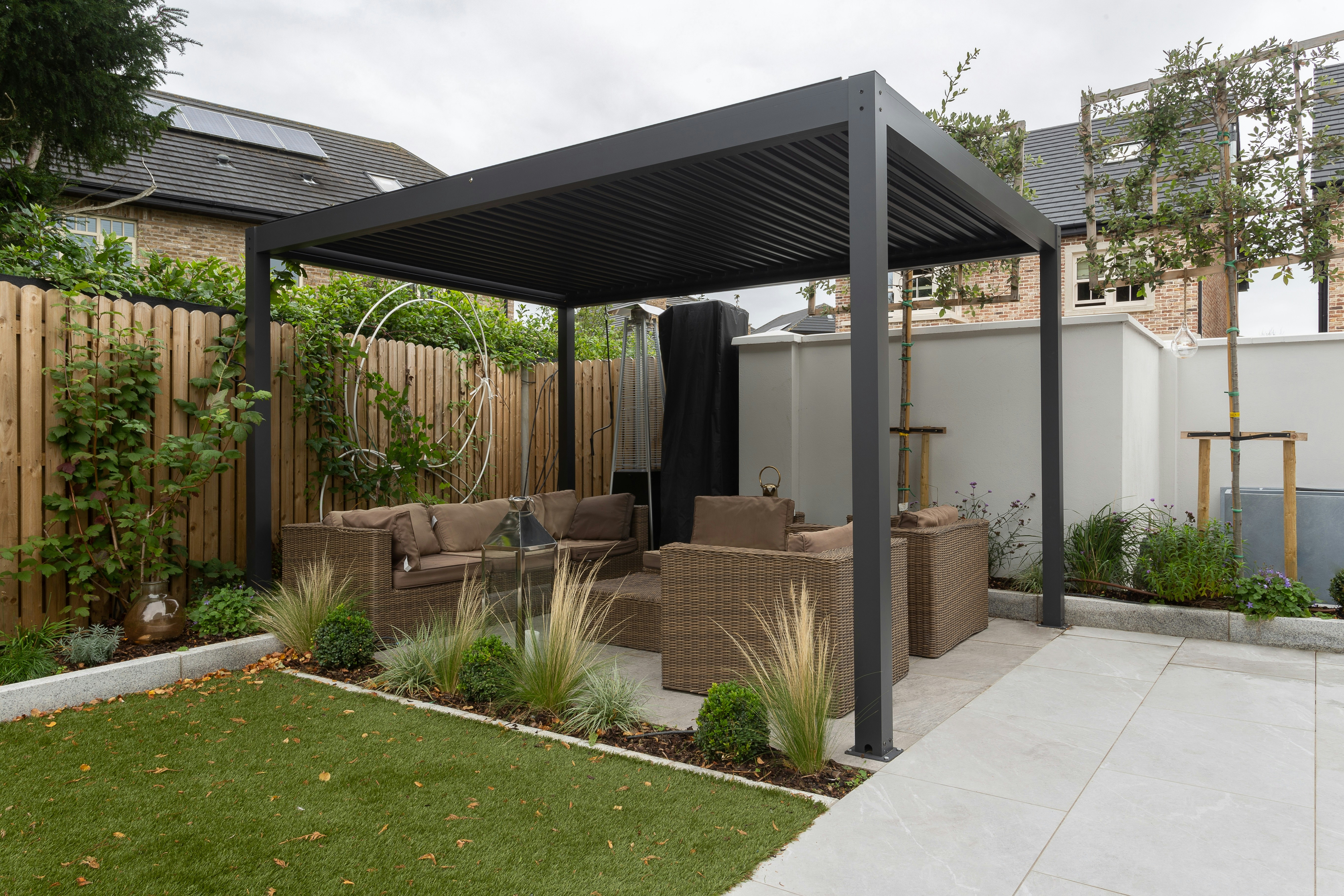 MS Pergola Installation in Dubai – Custom Steel Pergola Solutions